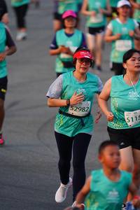 BIB: 52982, 5115
                            <button type="button" onclick="openModal(10515962)" class="btn btn-primary btn-sm float-right btn-popup" data-toggle="modal" data-target=".modal-high-quality">
                        <i class="fas fa-shopping-cart"></i> Add to Cart
                    </button>
                                            <button type="button" onclick="isThisMe(10515962, true)" class="btn btn-success btn-sm float-right btn-popup btn-isme hidden" data-toggle="tooltip" data-placement="bottom" title="นี่คือรูปของคุณใช่ไหม คลิกที่นี่เพื่อเอาเข้าอัลบั้ม">
                        <i class="fas fa-plus"></i> Add to album
                    </button>
                    <button type="button" onclick="isThisMe(10515962, false)" class="btn btn-warning btn-sm float-right btn-popup btn-isnotme hidden">
                        <i class="fas fa-ban"></i> Remove from album
                    </button>